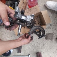 上海浦東割草機(jī)維修，現(xiàn)場歐瑪/三菱TU43割草機(jī)維修，立等可取